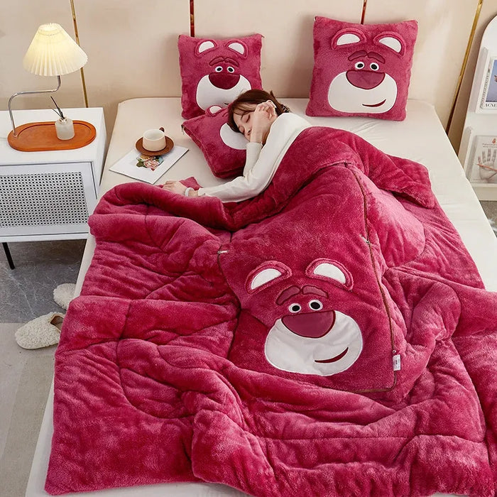 Arctic Velvet Deken- & Kussenset – 3D Geborduurd Design & Ultiem Warm Comfort-Home Decor-DeWoonVallei-Aardbei Beer-Enkel (105x145cm)-DeWoonVallei