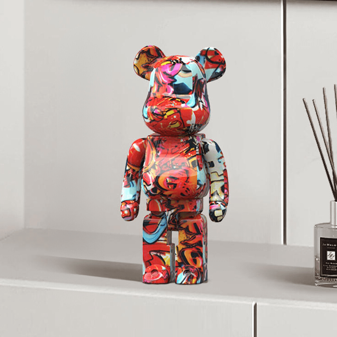 Decoratieve Beer Figurine – Kleurrijk Design & Speelse Woondecoratie-Figurines-DeWoonVallei-C-DeWoonVallei