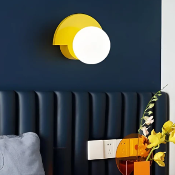 Moderne Gebogen Wandlamp met Elegante Zachte Gloed-Wall Light-DeWoonVallei-geel-warm licht-DeWoonVallei