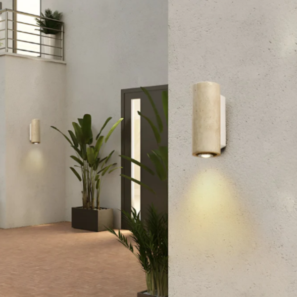 Natuurlijke Travertin Wandlamp Moderne Stenen Ontwerp voor Elegante Interieurs-Wall Light-DeWoonVallei-DeWoonVallei