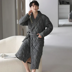 3-laags Gewatteerde Winterbadjas voor Ultieme Warmte en Comfort-bathrobe-DeWoonVallei-Egeïsch-L-DeWoonVallei
