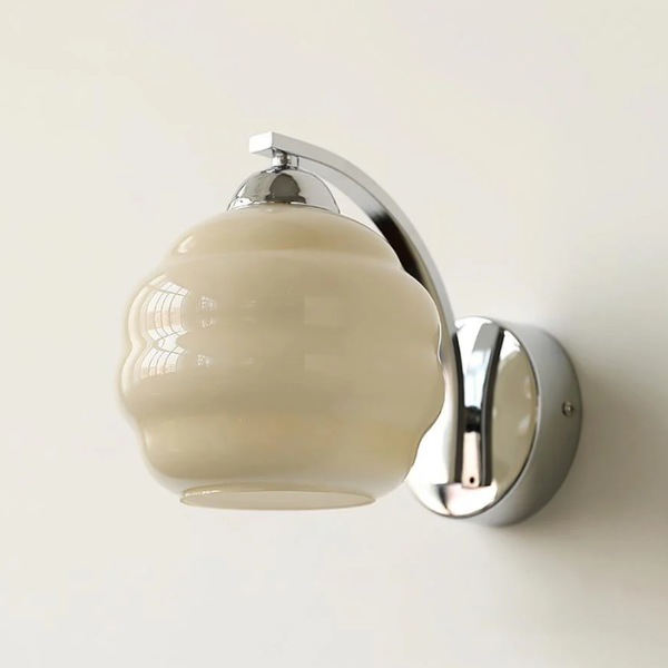 Art Deco Wandlamp Vintage Stijl met Warm Sfeervol Licht-Wall lamp-DeWoonVallei-Dia 15 cm x H 16 cm-Chroom + Beige-DeWoonVallei