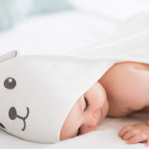 Bamboe Hooded Babytowel Zachte Pluche Badhanddoek met Beeroortjes voor Baby’s Peuters en Kinderen-Baby & Kids’ Items-DeWoonVallei-DeWoonVallei