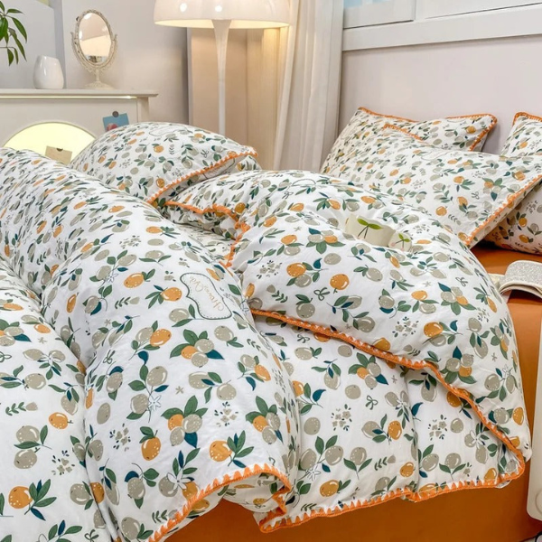 Blossom & Berry Beddenset Bloemencomfort voor een Vrolijke Slaapkamer-Bedding-DeWoonVallei-Eenpersoons -3-delig-Pruimen-DeWoonVallei