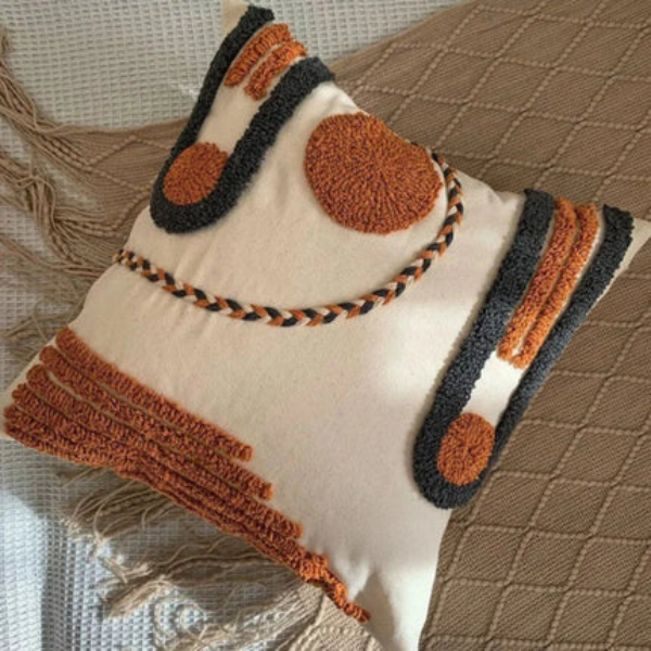 Boho Geborduurde Kussenhoes met Handgemaakt Detail voor Elegantie en Comfort-Cushion Cover-DeWoonVallei-DeWoonVallei