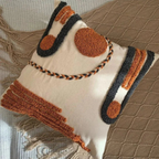 Boho Geborduurde Kussenhoes met Handgemaakt Detail voor Elegantie en Comfort-Cushion Cover-DeWoonVallei-DeWoonVallei