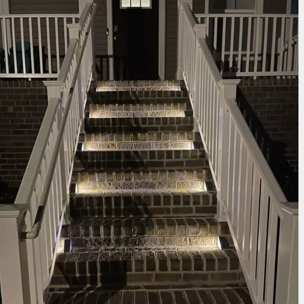 Buiten Solar Trapverlichting Stijlvolle Energiezuinige Verlichting voor Veilige Paden-DeWoonVallei-DeWoonVallei