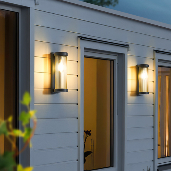 Cilindrische Buitenmuurlamp Moderne Metaal en Glas Design met Dubbele Voeding en Sfeerverlichting-Solar-Powered Outdoor Lamps-DeWoonVallei-DeWoonVallei