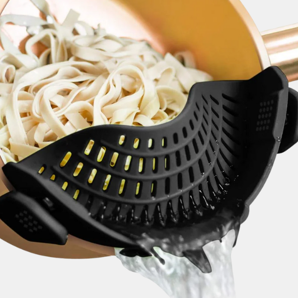 Clip-On Siliconen Vergiet voor Pannen Ruimtebesparend en Gebruiksvriendelijk Keukengerei-Kitchen Tools-DeWoonVallei-DeWoonVallei