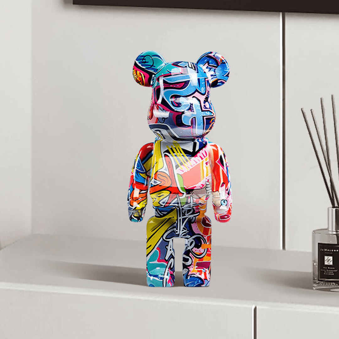 Decoratieve Beer Figurine – Kleurrijk Design & Speelse Woondecoratie-Figurines-DeWoonVallei-B-DeWoonVallei