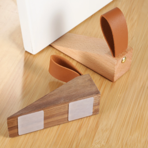 Deurstop van Natuurlijk Hout Minimalistisch Scandinavisch Design voor Moderne Interieurs-Door Stops-DeWoonVallei-DeWoonVallei