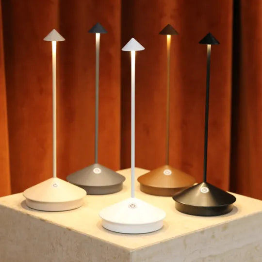 Draadloze LED Tafellamp – Elegante, Dimbare & Waterbestendige Verlichting-DeWoonVallei-DeWoonVallei