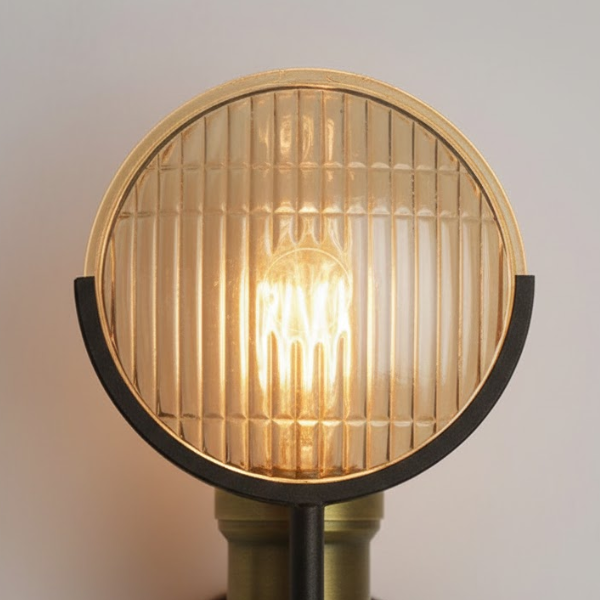 Fresnel Lens Wandlamp Messing Afwerking Diffuus Licht voor Gezellige Interieurs-Wall Light-DeWoonVallei-DeWoonVallei
