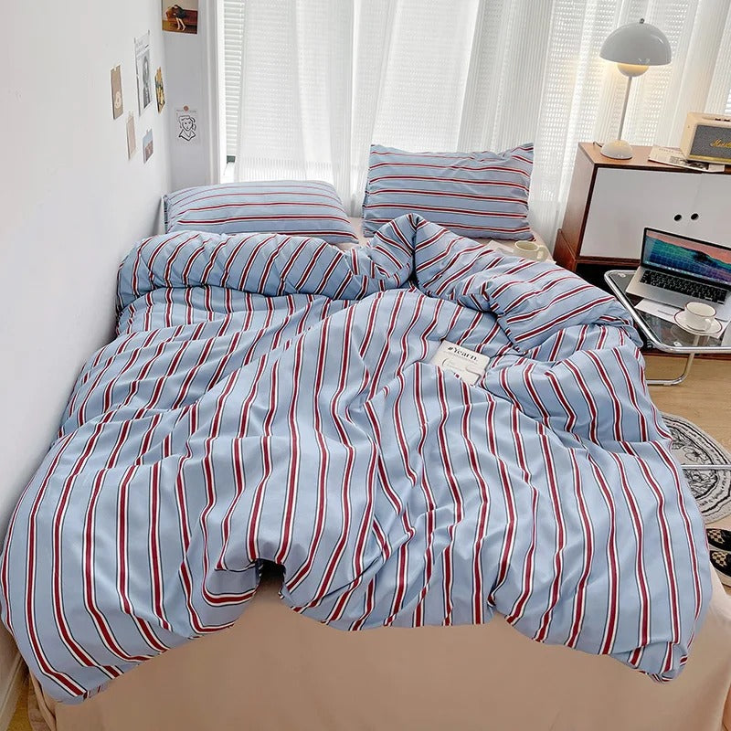 Gestreepte Beddenset – Zacht Polyester Comfort met Tijdloos Klassiek Ontwerp-Bedding-DeWoonVallei-DeWoonVallei