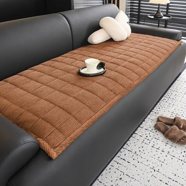 Gewatteerde Bankhoesmat Zachte Textuur met Beschermend Comfort-Sofa Covers-DeWoonVallei-DeWoonVallei