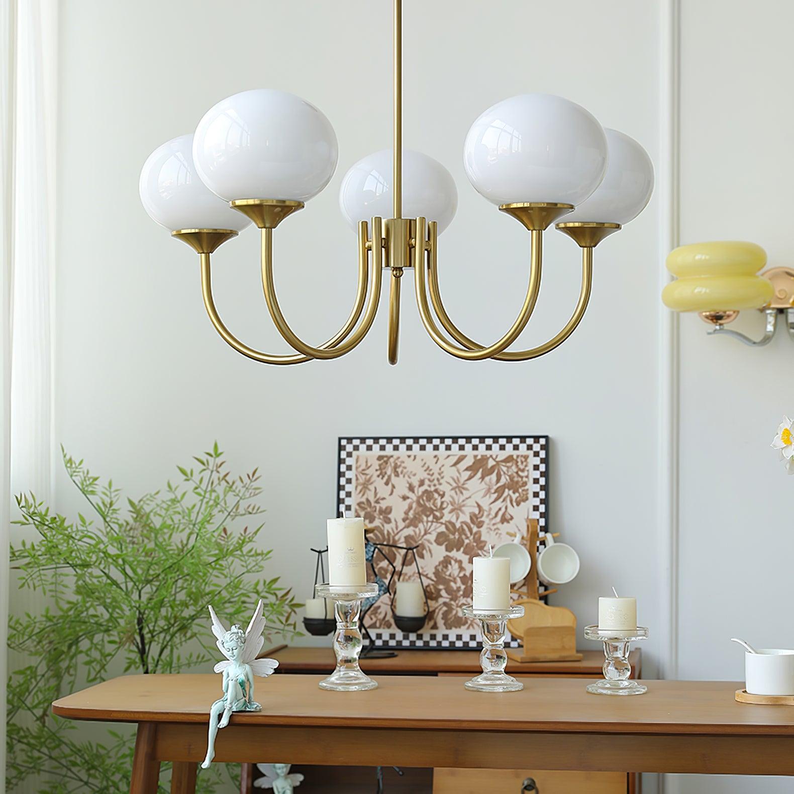 Glazen Plafondlamp met Gouden Afwerking – Modern Marshmallow Design voor Luxe en Speelse Verlichting-Ceiling Lamp-DeWoonVallei-DeWoonVallei