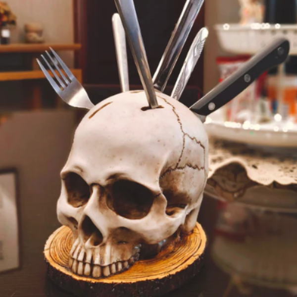Gothic Skull Messhouder Donker Handgemaakt Decoratief & Functioneel Messopslag-Dinnerware-DeWoonVallei-DeWoonVallei