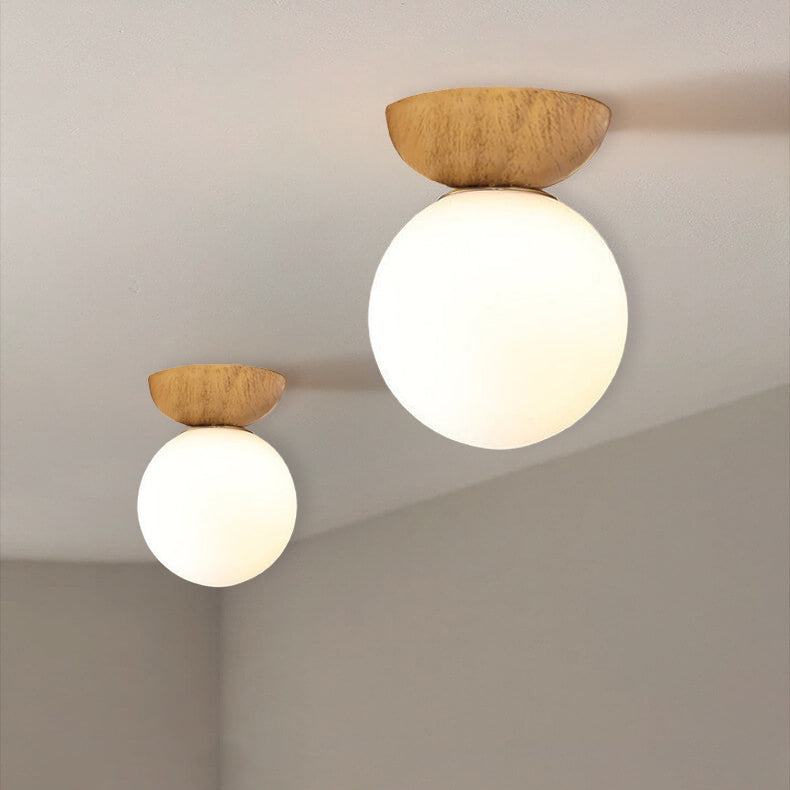 Houten Globe Plafondlamp – Moderne Glasbol Verlichting met Scandinavische Uitstraling-Ceiling Lamp-DeWoonVallei-DeWoonVallei
