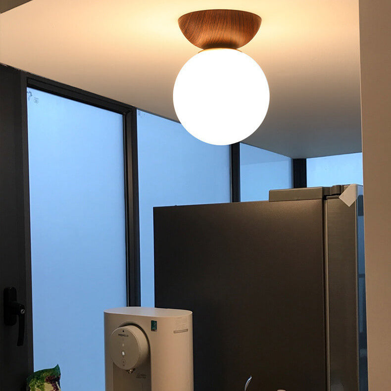 Houten Globe Plafondlamp – Moderne Glasbol Verlichting met Scandinavische Uitstraling-Ceiling Lamp-DeWoonVallei-DeWoonVallei