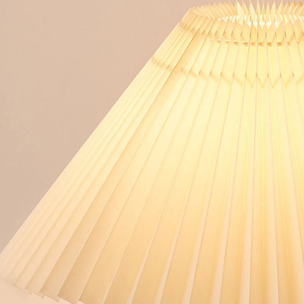 Houten Plissé LED Tafellamp Minimalistisch Ontwerp met Warm Licht-Table Lamps-DeWoonVallei-DeWoonVallei