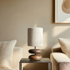 Houten Tafellamp met Warme Geribbelde Kap voor Gezellige Sfeerverlichting-Table Lamp-DeWoonVallei-DeWoonVallei