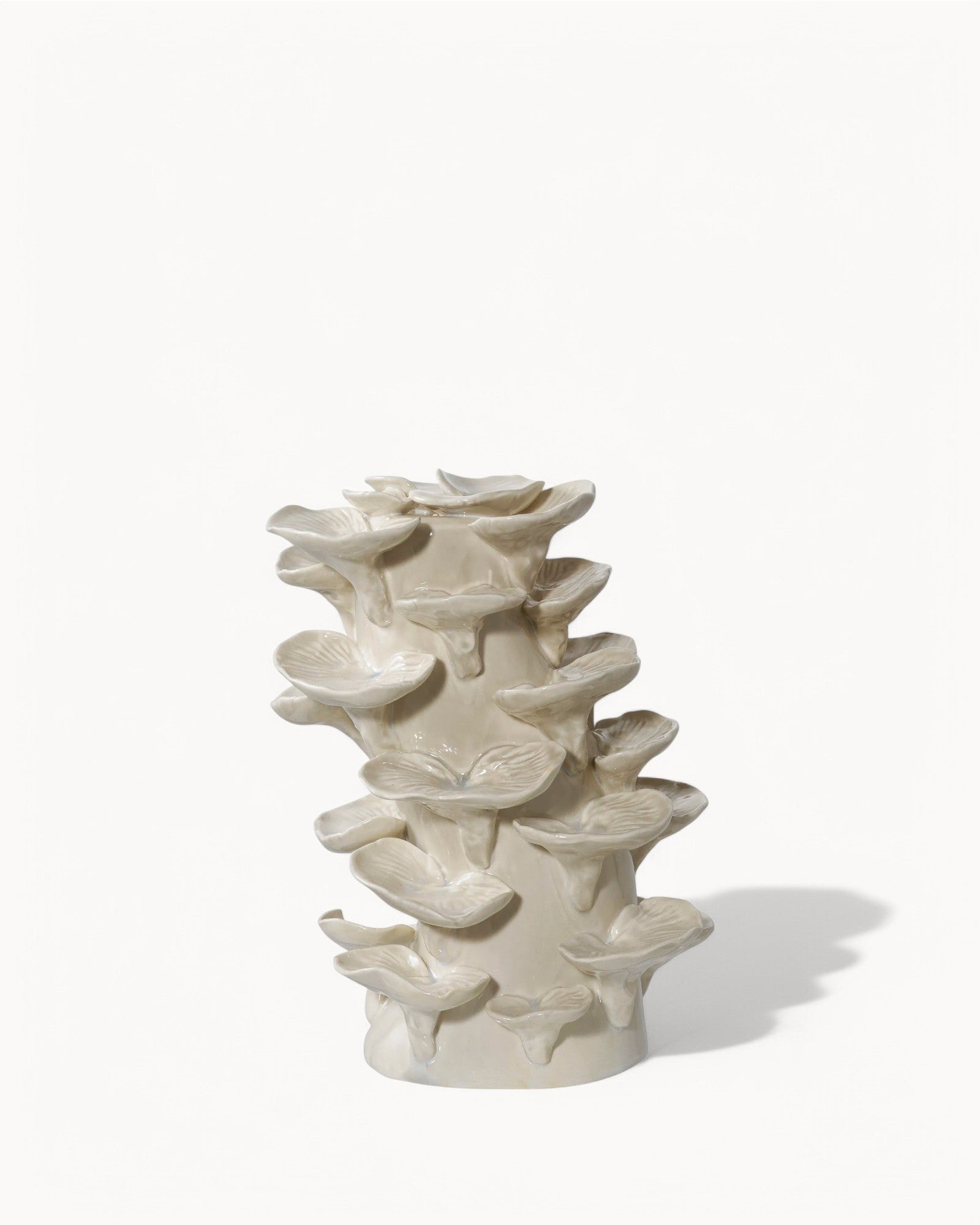 Keramisch Decoratieobject Beige – Elegant Woonaccessoire 18x15x24 cm-Figures-DeWoonVallei