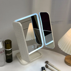 LED Make-Up Spiegel met Drievoudige Verlichting en Precisiemagnificatie-Makeup Mirrors-DeWoonVallei-DeWoonVallei