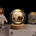 Luminieuze Kristallen Bol 3D Gegraveerd Hemels Licht voor Gezellige Sfeer in Huis-Figurines-DeWoonVallei-DeWoonVallei