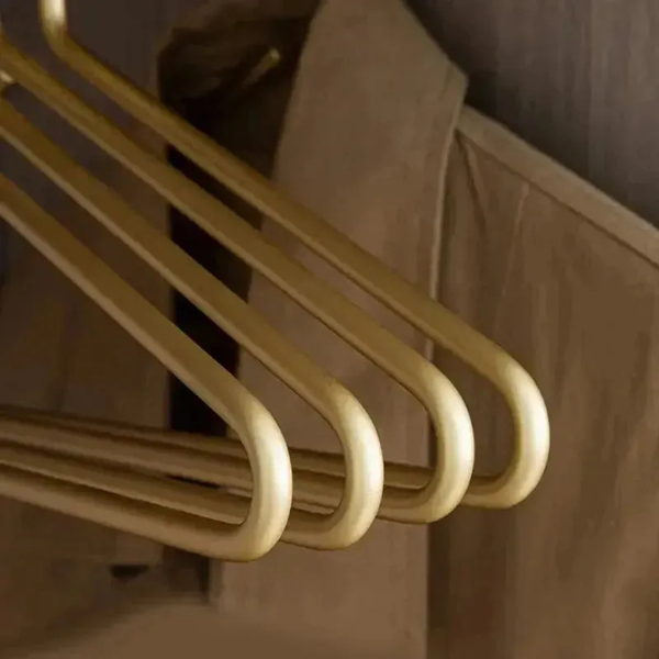 Luxe Matte Metalen Kledinghangers Set Elegante Goud & Zilver-Hangers in clothing-DeWoonVallei-DeWoonVallei