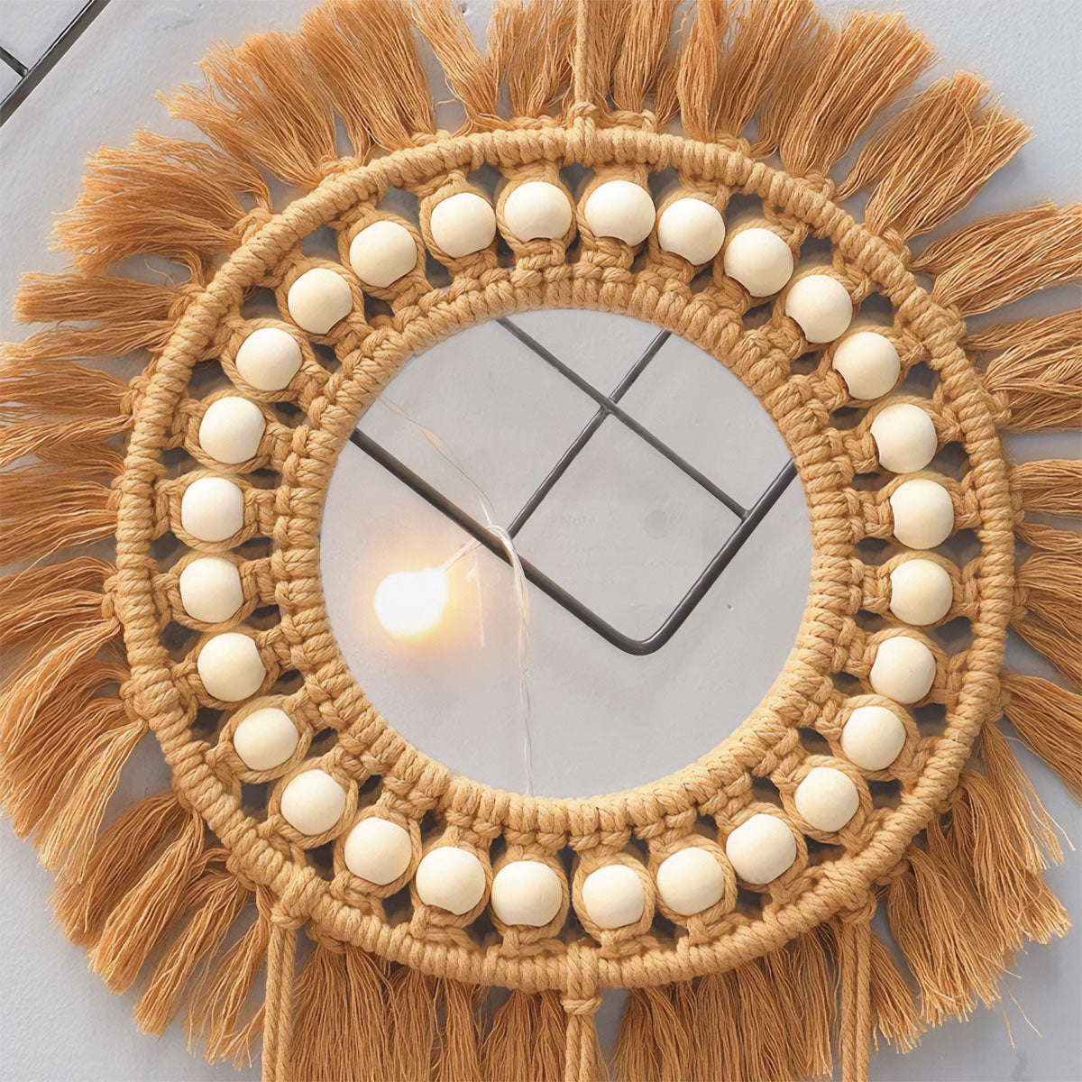 Macramé Spiegel met Kralen – Boho Wanddecoratie-Mirror-DeWoonVallei