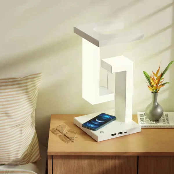 Magnetische Zwevende Tafellamp met Draadloos Opladen Futuristisch Zwevend Licht voor Elegante Ruimtes-Table Lamps-DeWoonVallei-DeWoonVallei