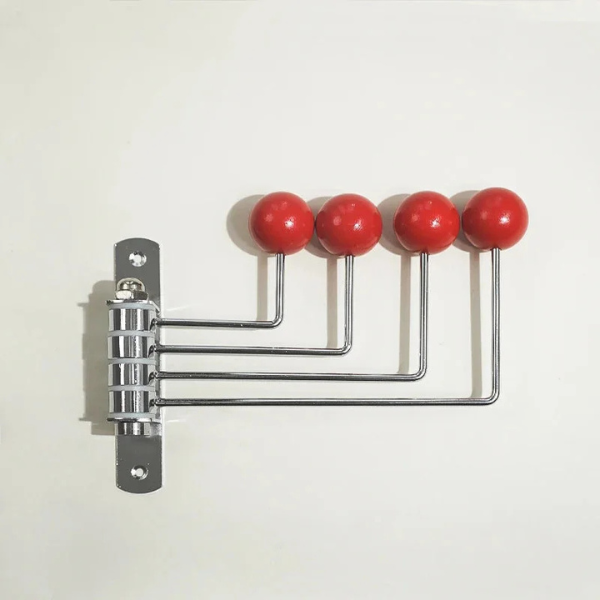 Midcentury Wandhaakrek Stijlvol Ontwerp met Ronde Knoppen voor Eenvoudige Organisatie-Hooks-DeWoonVallei-4 Haken-Rood-DeWoonVallei