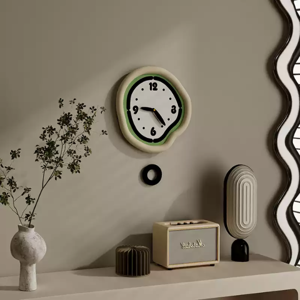 Minimalistische Creme Wandklok met Pendule Optie voor Stille en Stijlvolle Woondecoratie-Clocks-DeWoonVallei-DeWoonVallei