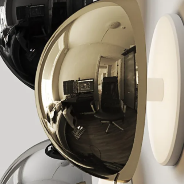 Minimalistische Wandlamp met Rond Glas voor Moderne, Milieuvriendelijke Interieurs-Wandlampen-DeWoonVallei-DeWoonVallei