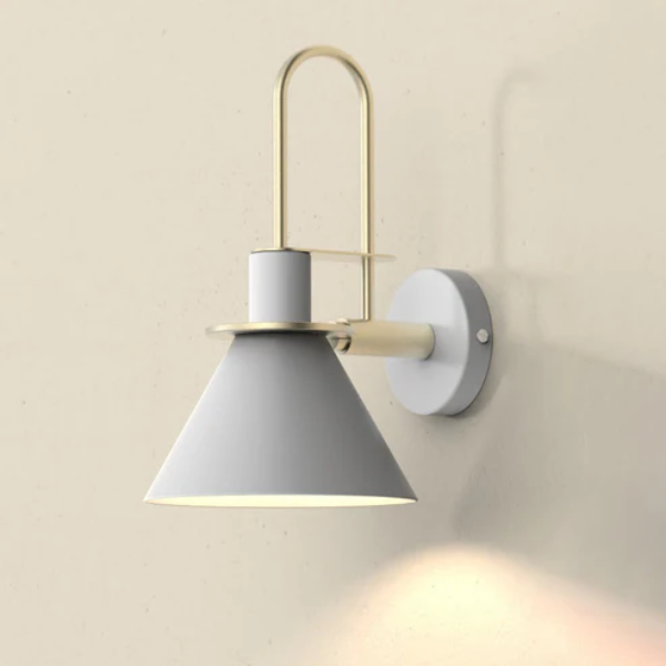 Moderne Muurverlichting in Messing Minimalistische Kegellamp voor Elegante Huisverlichting-Wall Light-DeWoonVallei-Wit-DeWoonVallei