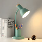 Moderne Scandinavische LED Tafellamp met Stijlvolle Pennenhouder – Oogvriendelijke Verlichting voor Werk en Decoratie-Table Lamps-DeWoonVallei-DeWoonVallei