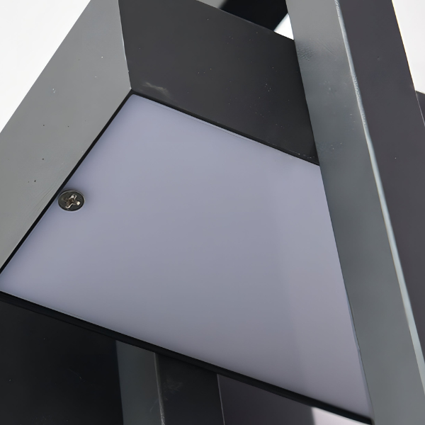 Moderne Zwarte Buitenwandlamp Stijlvolle Weerbestendige Verlichting-Wall Lights-DeWoonVallei-DeWoonVallei