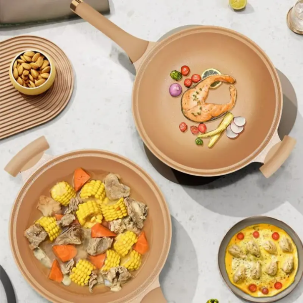 Multifunctionele Wok Met Stoommand Voor Snel En Gezond Koken-Kitchenware-DeWoonVallei-DeWoonVallei