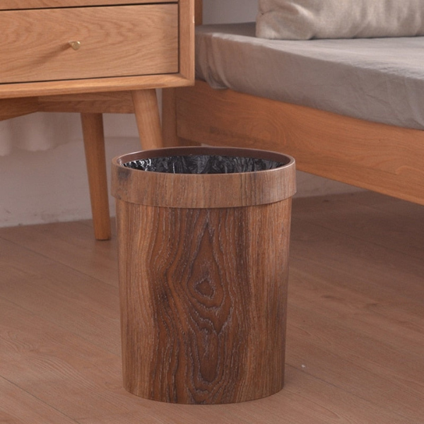 Noordische Houten Afvalbak Minimalistisch Design voor Huiselijke Netheid-Trash Bins & Waste Solutions-DeWoonVallei-DeWoonVallei