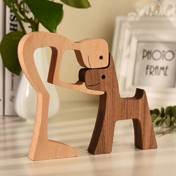 Noordse Houten Hond Sculptuur Minimalistisch Ontwerp voor Woondecoratie-Nordic Wooden Dog Sculpture-DeWoonVallei-DeWoonVallei