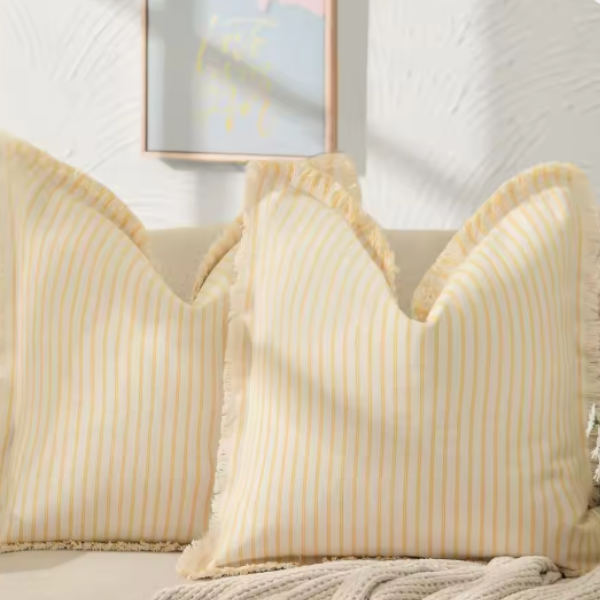 Nordic Gestreepte Katoenen Kussenhoes Zachte Textuur voor Gezellig Wonen-Cushions-DeWoonVallei-DeWoonVallei