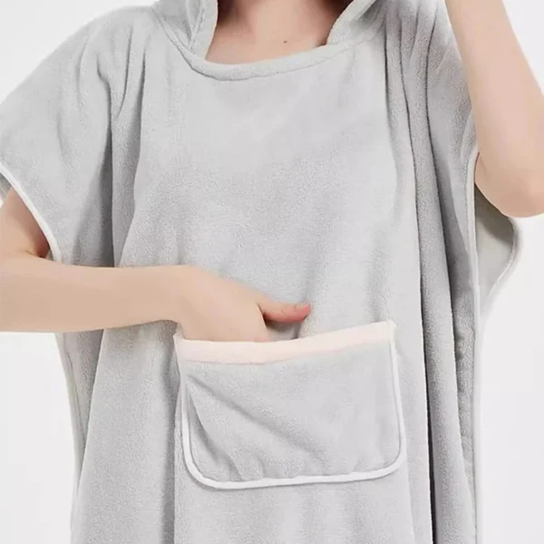 Pluche Comfortabele Badjas met Kap voor Ultiem Comfort en Warmte-bathrobe-DeWoonVallei-DeWoonVallei