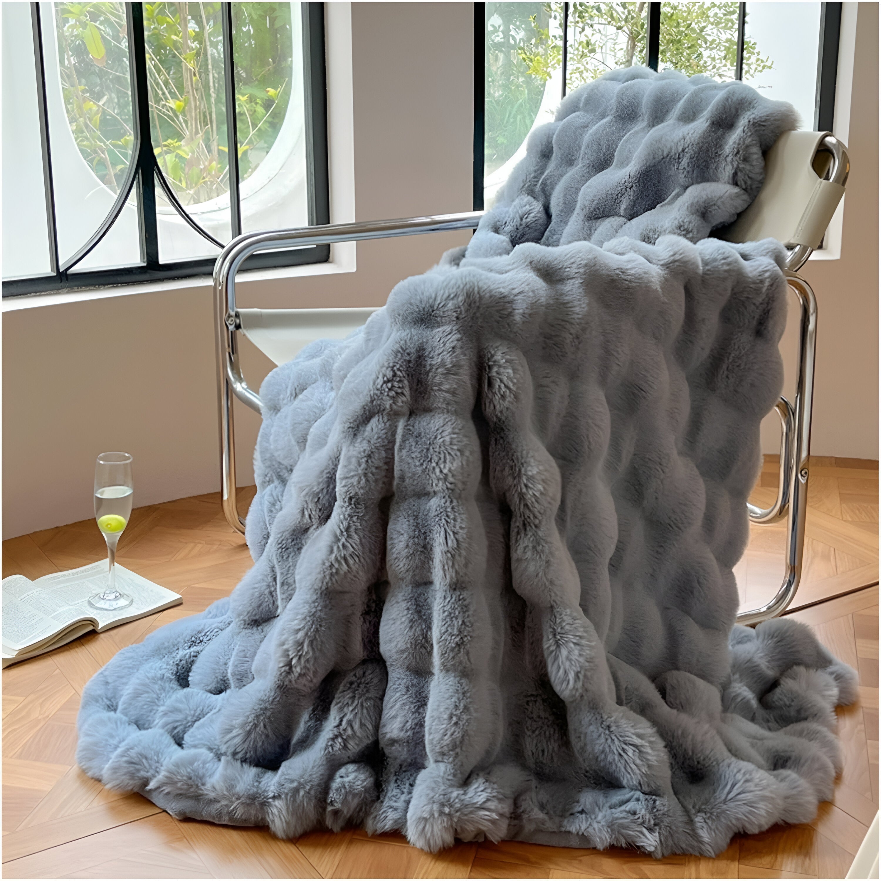 Pluche Reisdeken met Draagbare Warmte – Zachte Luxe voor Bank, Bed & Onderweg-Blanket-DeWoonVallei-Lichtgrijs-70x100cm-DeWoonVallei