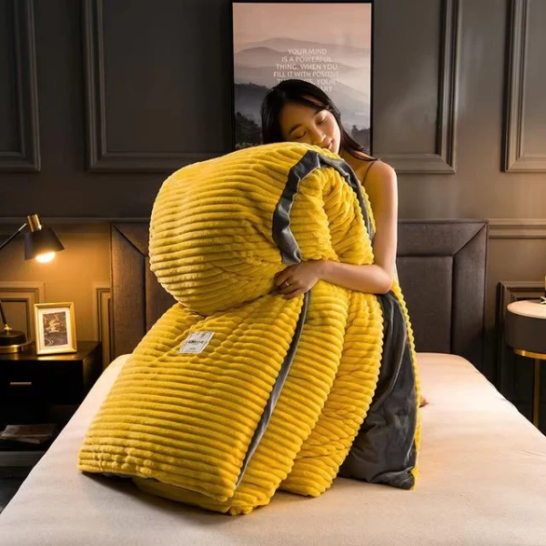 Premium Fluwelen Fleece Beddenset Zacht, Warm & Gezellig Dekbedovertrek voor Diepe Slaapcomfort-Bedding-DeWoonVallei-Geel-150x200cm including 2 pillow covers-DeWoonVallei