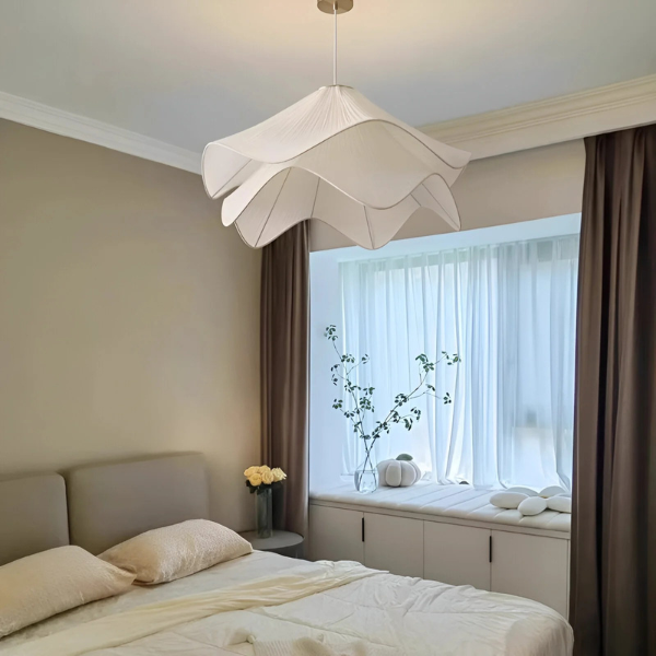 Retro Crème Kroonluchter van Stof met Bloemblad Elegant Landelijk Hanglamp voor Warme en Romantische Sfeer in Huis-Pendant Light-DeWoonVallei-DeWoonVallei