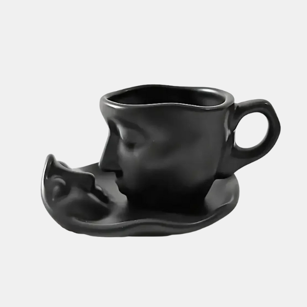 Romantische Keramische Koffiekop en Schotel Set Elegant Ontwerp voor Intieme Momenten-Drinkware-DeWoonVallei-90 ml-Zwart-DeWoonVallei