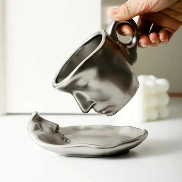 Romantische Keramische Koffiekop en Schotel Set Elegant Ontwerp voor Intieme Momenten-Drinkware-DeWoonVallei-DeWoonVallei