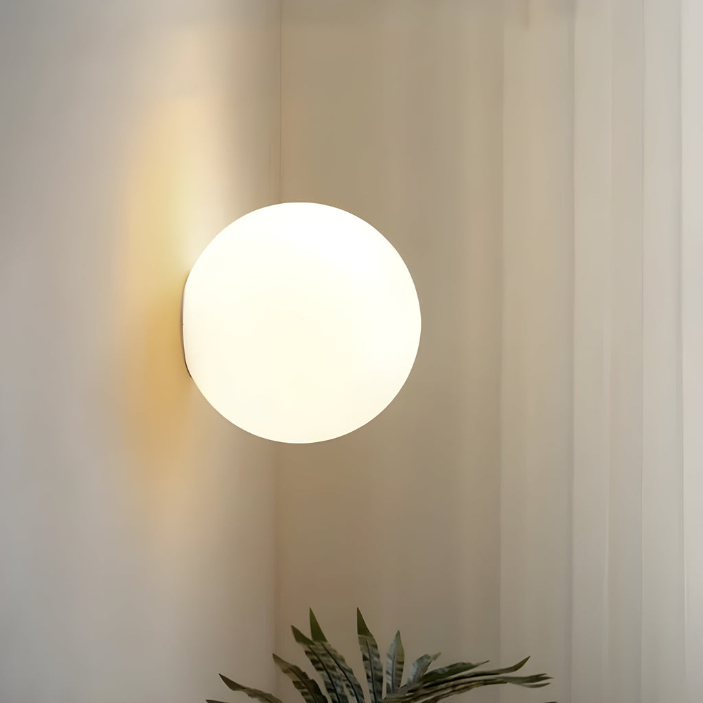 Ronde Glazen Wandlamp – Moderne LED Verlichting met Tijdloos Design voor Woonkamer of Hal-Wall Lamp-DeWoonVallei-DeWoonVallei