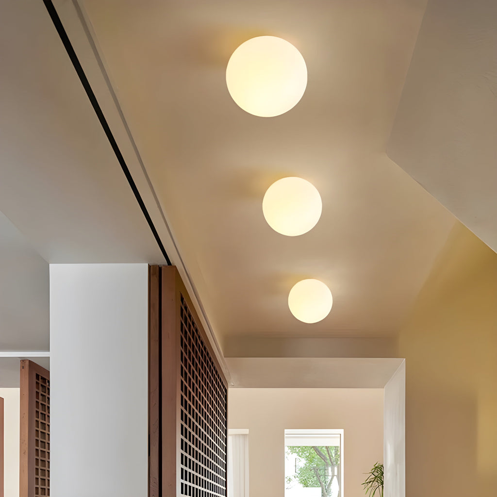 Ronde Glazen Wandlamp – Moderne LED Verlichting met Tijdloos Design voor Woonkamer of Hal-Wall Lamp-DeWoonVallei-DeWoonVallei