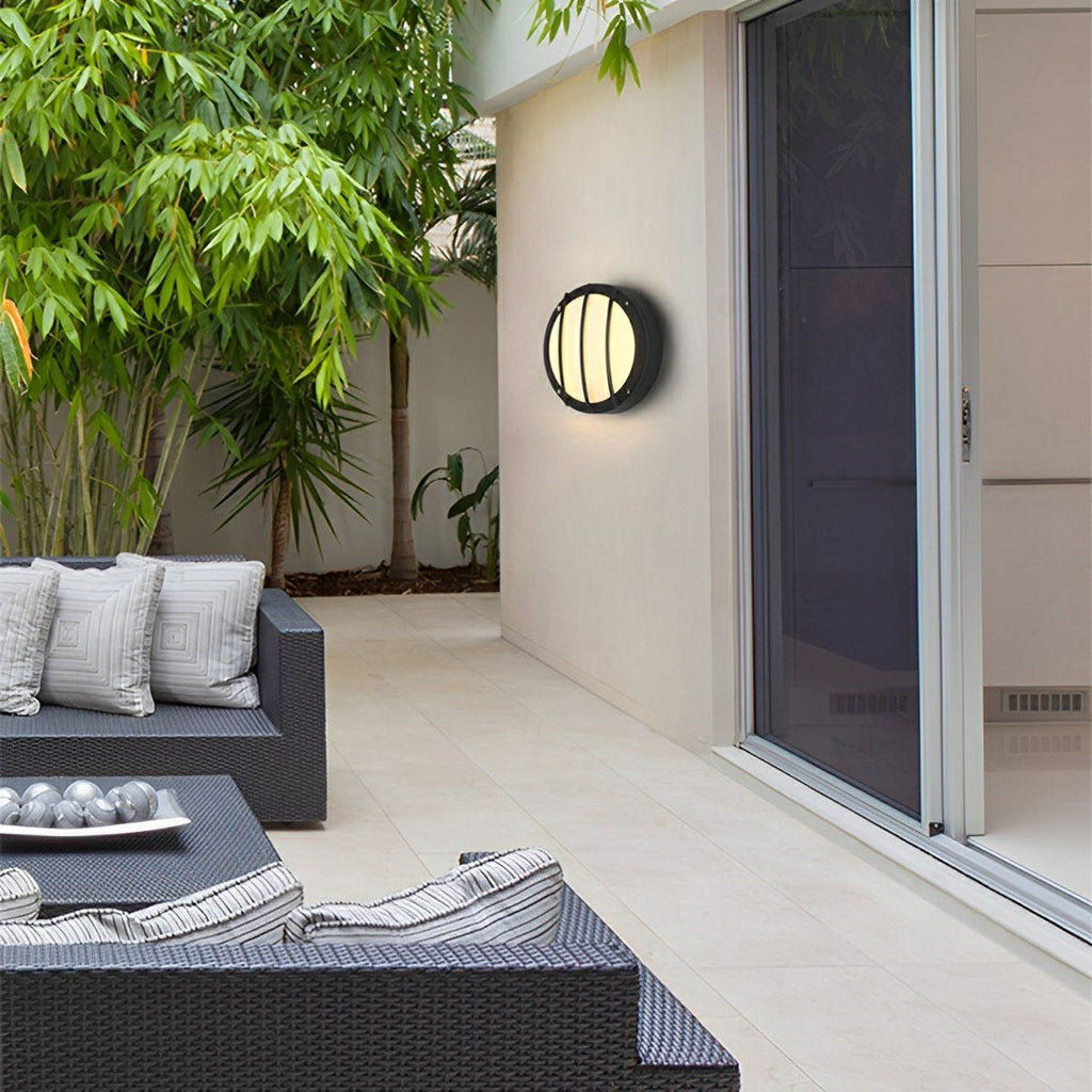 Ronde LED Buitenmuurlamp – Waterdicht Minimalistisch Ontwerp voor Heldere en Gezellige Buitenverlichting-Wall Lamp-DeWoonVallei-DeWoonVallei